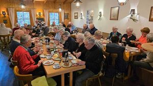 Vorweihnachtliche Feier im Wanderheim